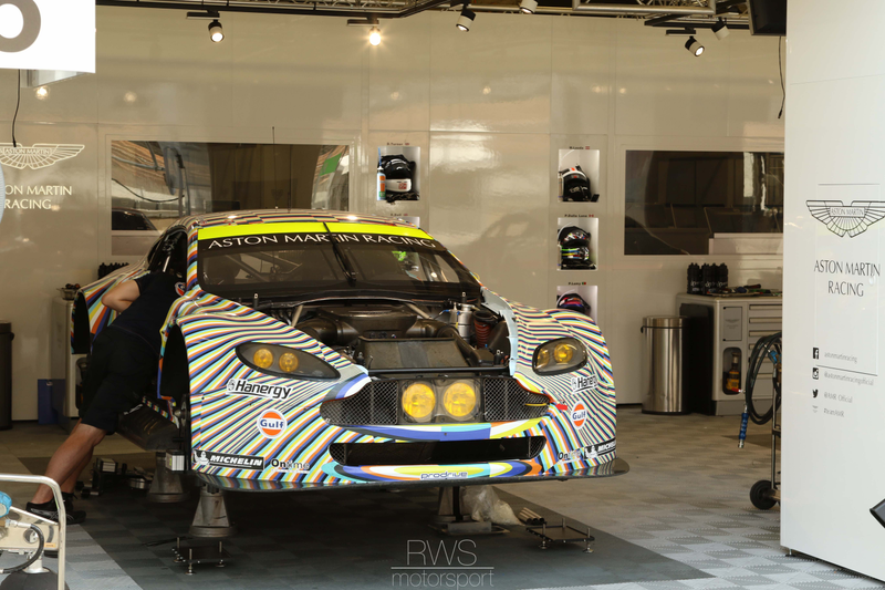 Illustration for article titled Le Mans Pits and Paddock
